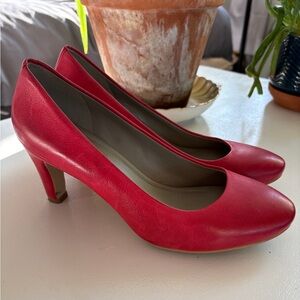 Ecco Classic Red Leather Heels Size 38